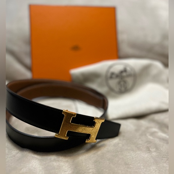 Authentic Hermes belt. Brown and black reversible with Gold buckle. main image 5